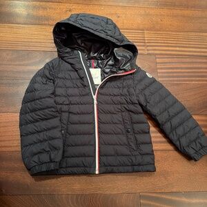 Moncler boys jacket size 6